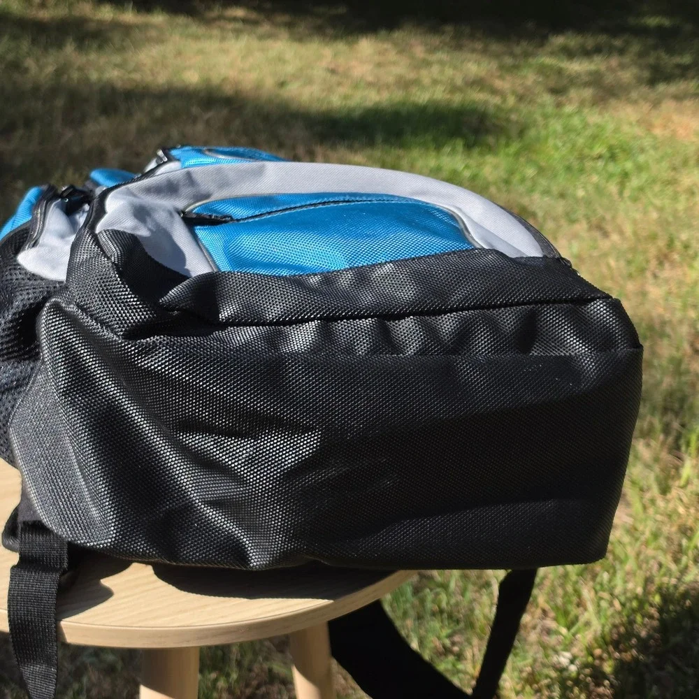 Ful backpack constructed